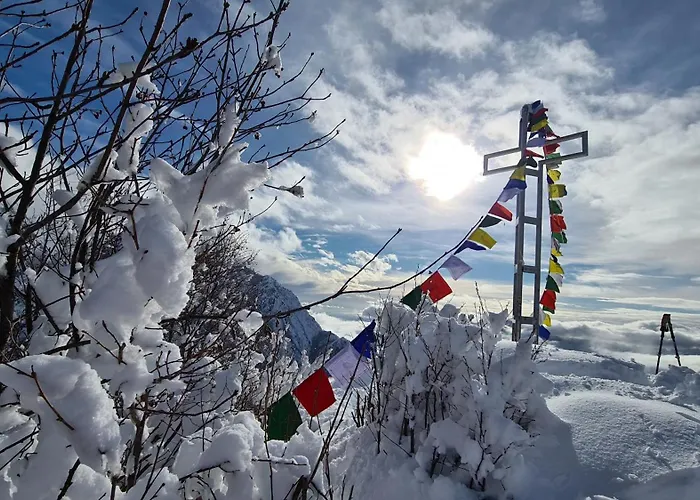 Namaste Daire Mandello del Lario