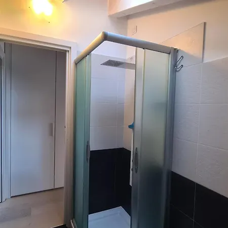Apartament Namaste Mandello del Lario