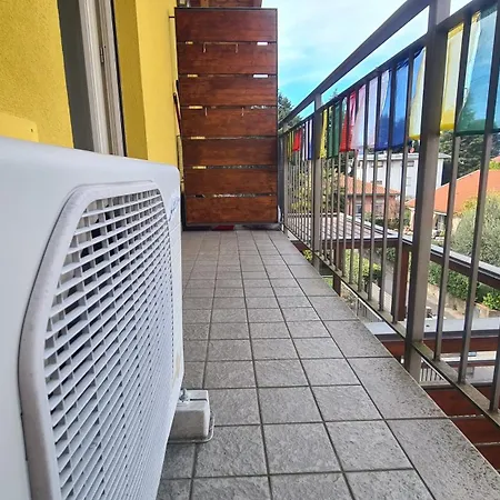 Namaste Apartament Mandello del Lario