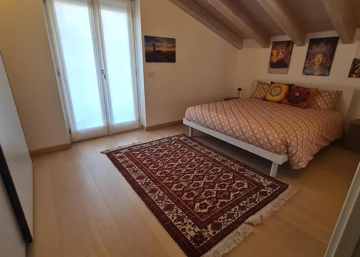 Namaste Mandello del Lario